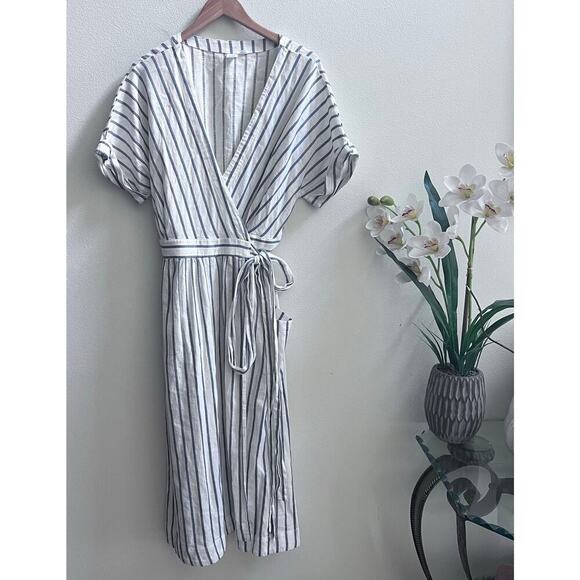 GAP Cotton Linen Blend Short Sleeve Wrap-Front Blue Stripe Dress Women's Size 16 - Picture 4 of 7